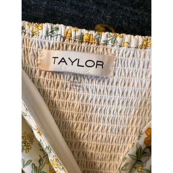 Taylor Floral Tiered Maxi Dress Size 16 - Picture 6 of 7